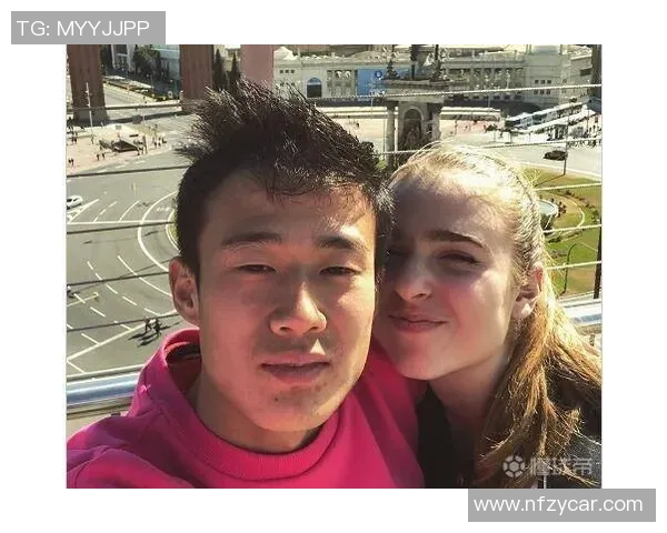 如何与足球明星亲密合影并留下美好回忆的实用技巧分享