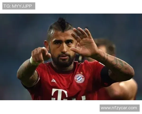 足球明星美式油头造型解析引领时尚潮流的运动魅力与个性表达 足球明星美式油头造型解析引领时尚潮流的运动魅力与个性表达