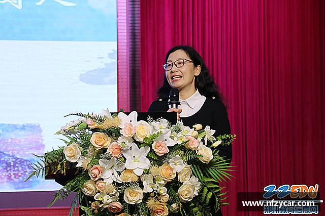介绍谈球吧